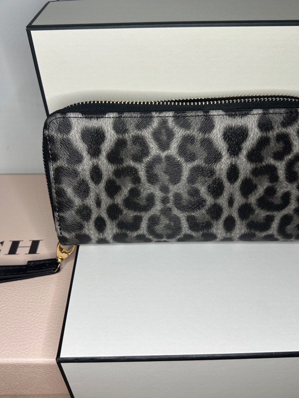Leopard Print Zip Card Holder Wallet - Black & Gray